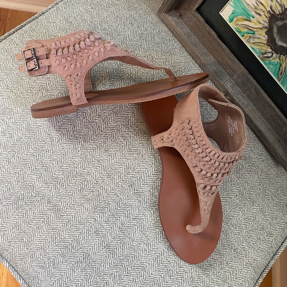 Vince Camuto Thong Sandals